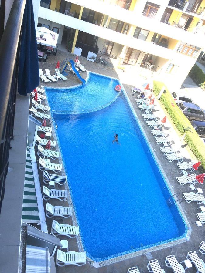 Апартаменти Блу Самър 1 & 2 & 3 Slantschew brjag Exterior foto